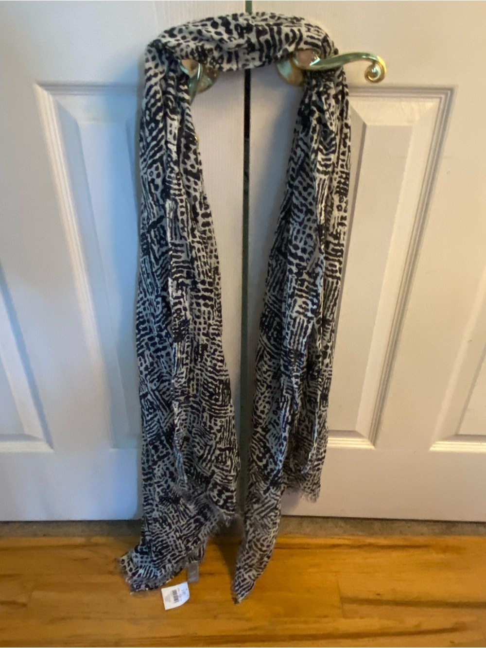 J. Jill Black and White Geometric Pattern Scarf